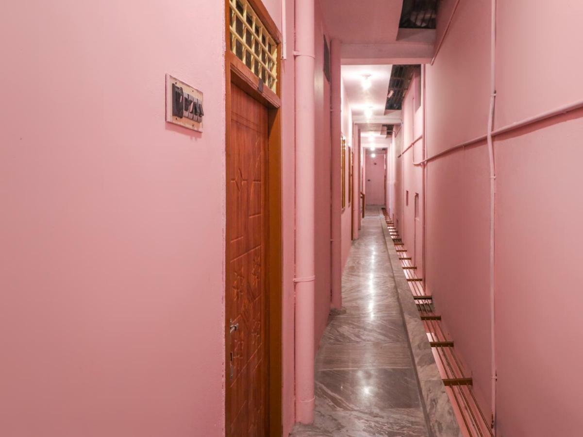 Oyo 46737 Sri Annamalai Residency Hotel Tiruvannāmalai Zewnętrze zdjęcie